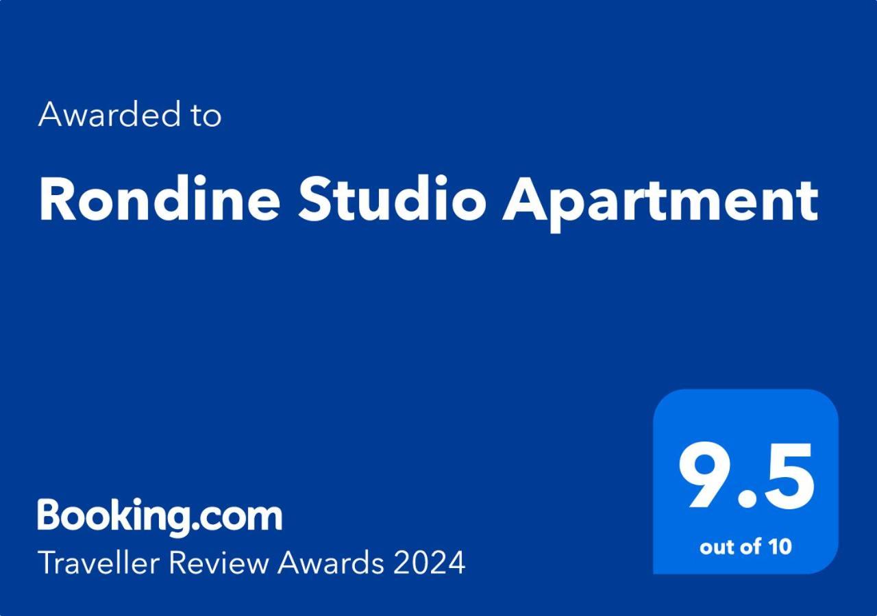 Rondine Studio Apartment ติรานา ภายนอก รูปภาพ